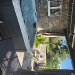 Vila House Pati *