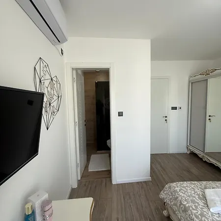 House Pati Villa *