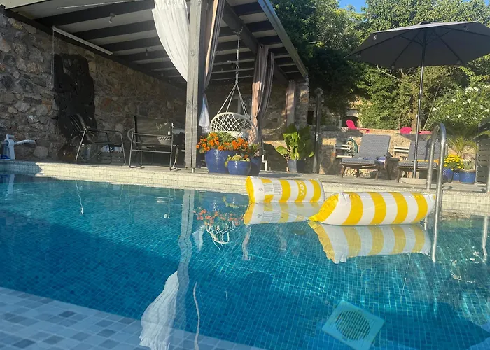 House Pati *