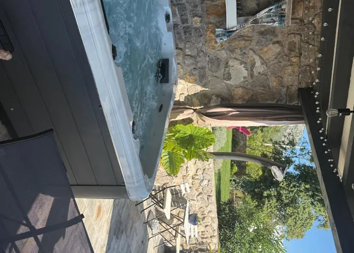 Villa House Pati *