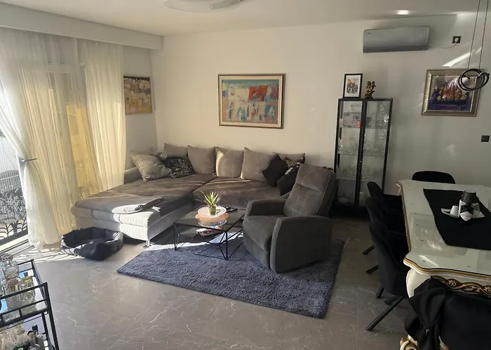 House Pati 别墅 布里比尔